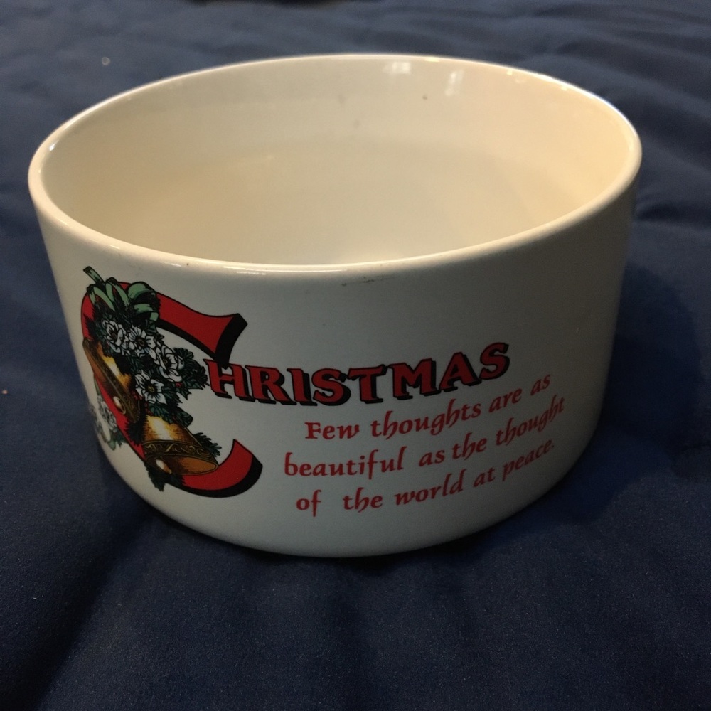 🎇🎇3 for 18 item. Inarco pottery. Vintage bowl
